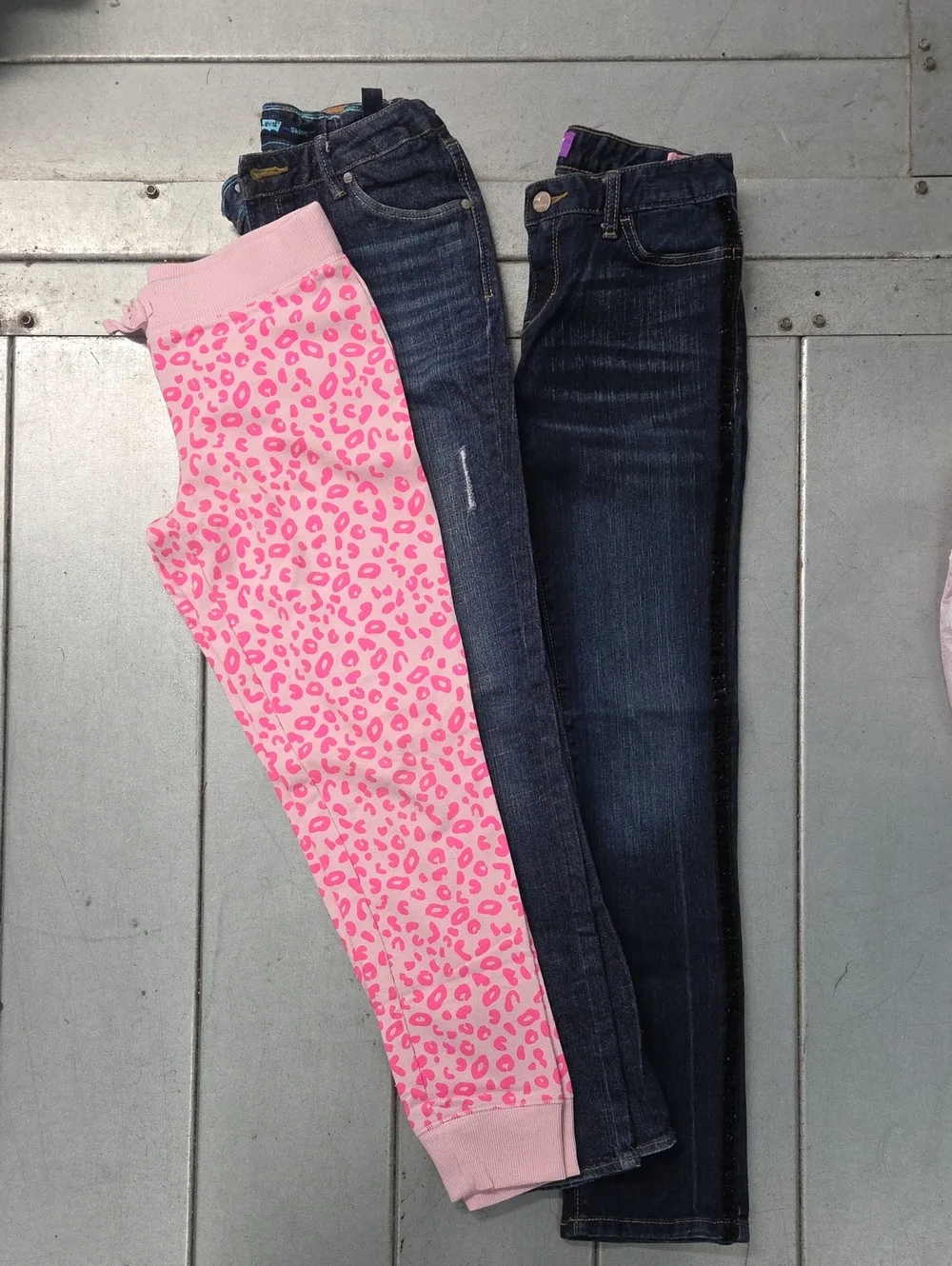 Mixed Girls Dark Blue Jeans + Pink Leopard Print Leggings